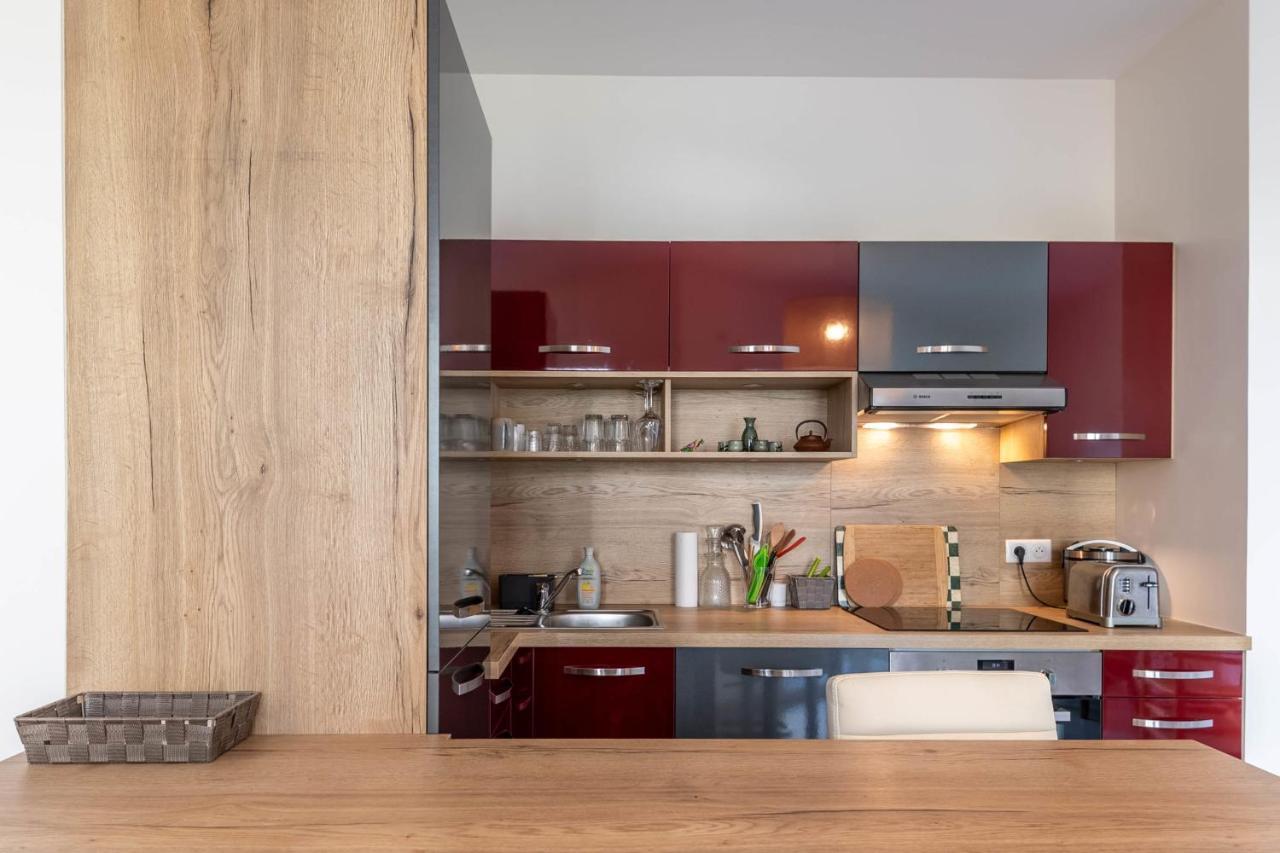 Charming Apartment With Balcony And Parking Near The Center Of Annecy Eksteriør billede